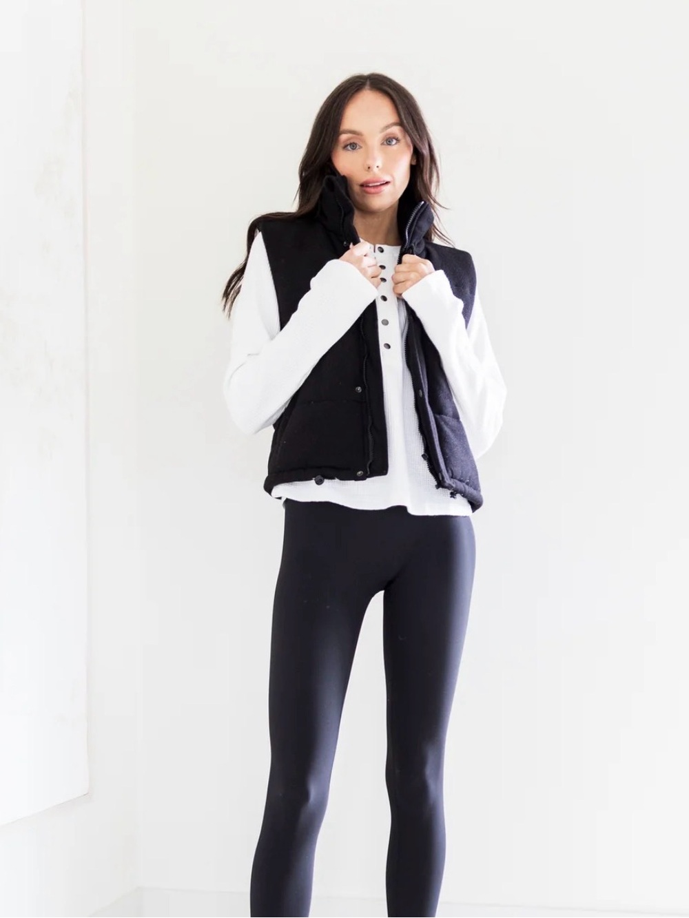 Priv - Women's Black Quilted Puffer Vest